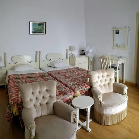 Pensao Residencial Teresinha בית הארחה