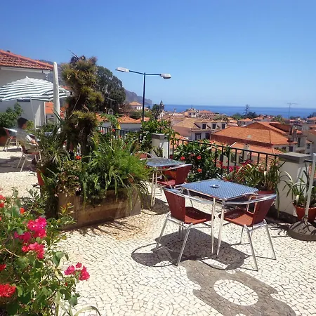 Pensao Residencial Teresinha פונשל