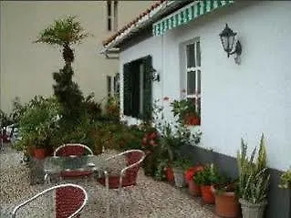 בית הארחה Pensao Residencial Teresinha 2*